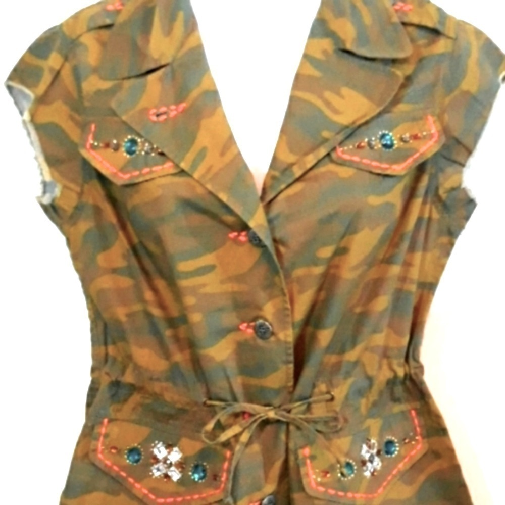 Victoria's Secret cameo jeweled top